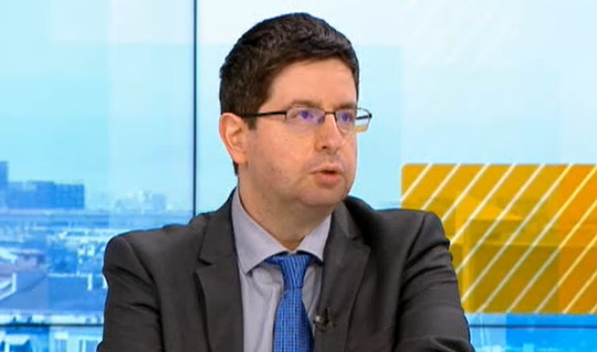 Доц. Петър Чобанов, УНСС: Очаква се още едно преразпределение на бюджета, за да се платят изборите